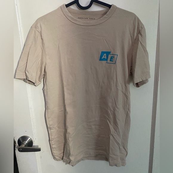 American Eagle Beige T Shirt - Picture 1 of 3